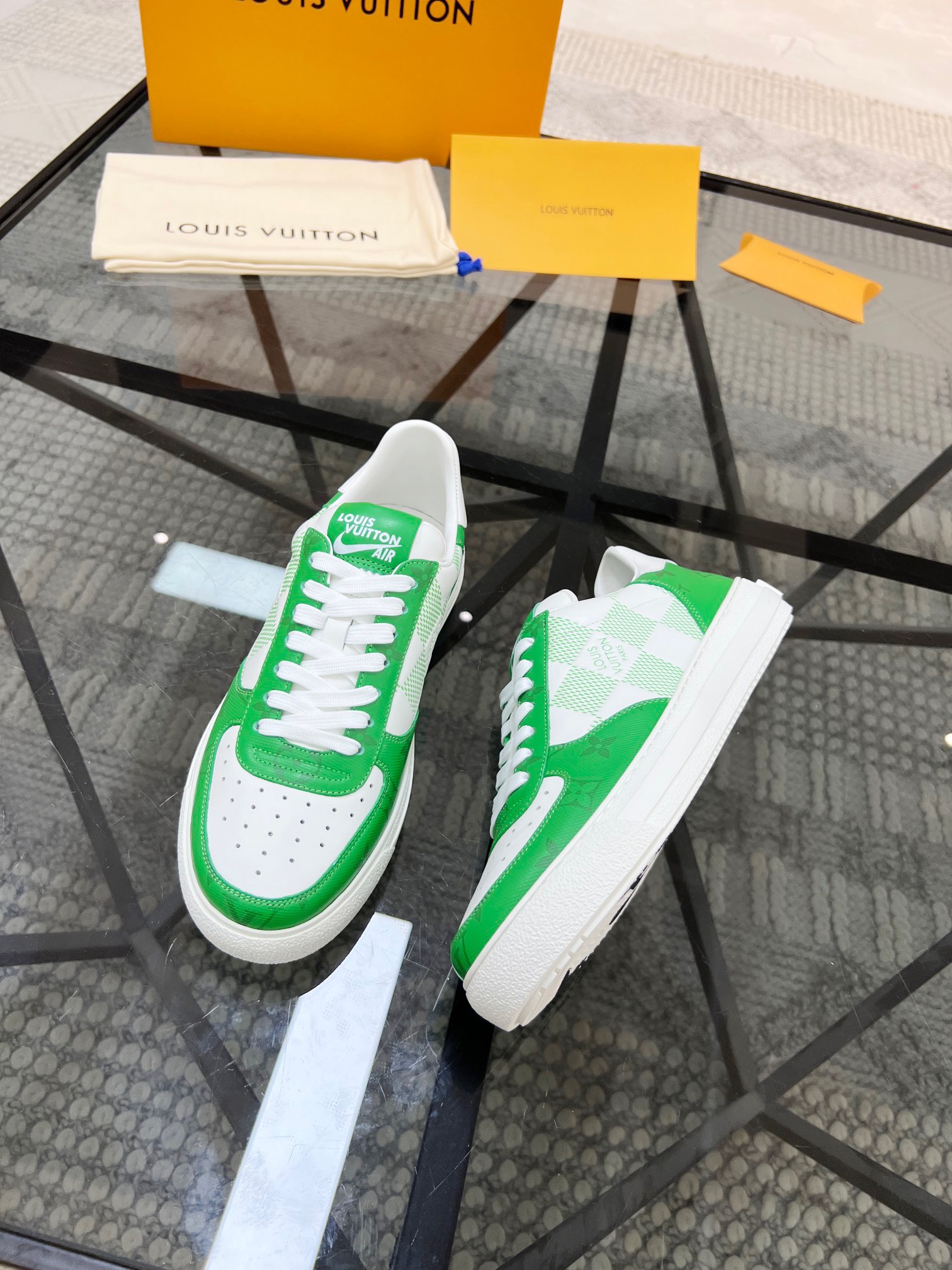 Men L*ouis V*uitton Top Sneaker