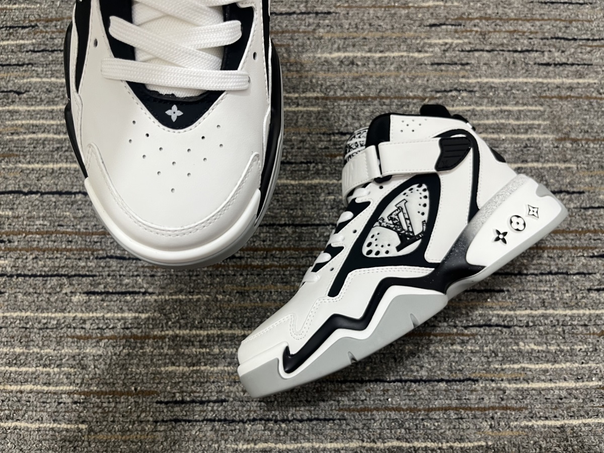 Men L*ouis V*uitton Top Sneaker