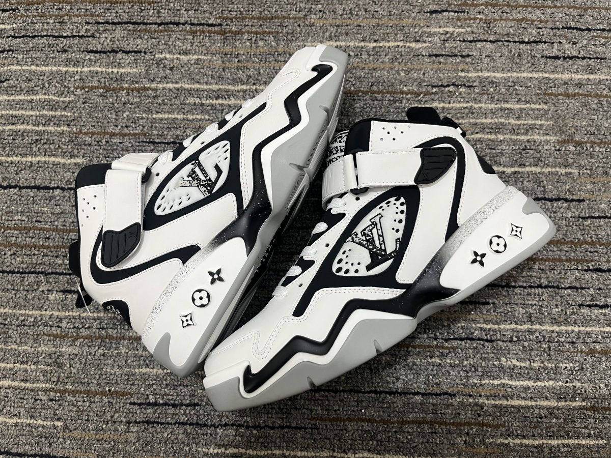 Men L*ouis V*uitton Top Sneaker