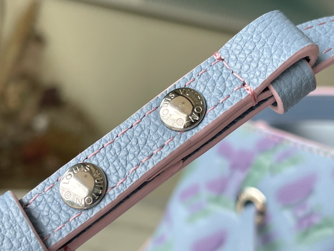 Lady L*ouis V*uitton M46173 NEONOE BB bag Top Quality 20*20*13CM