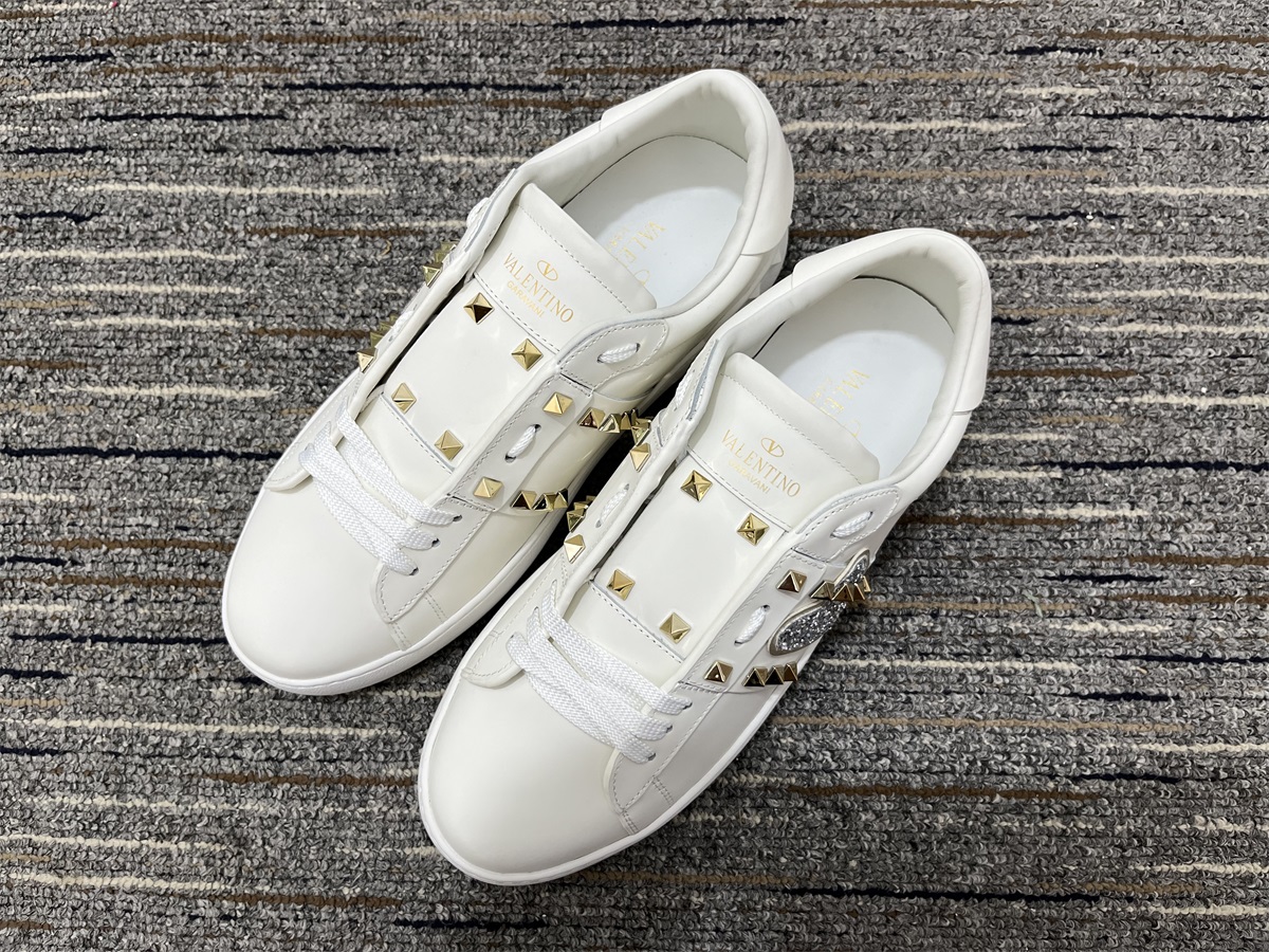 Men Women 𝑉*𝐴𝐿𝐸𝑁𝑇𝐼𝑁𝑂 Top Sneakers