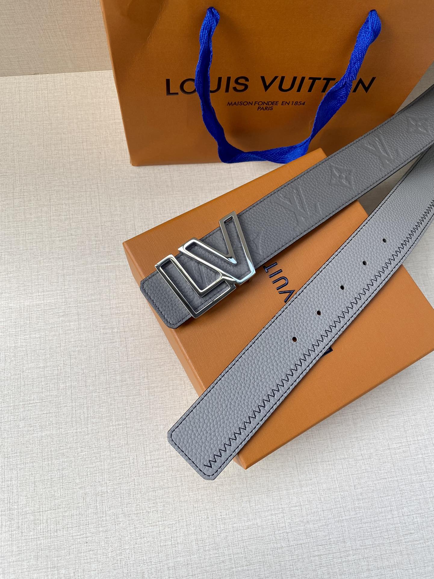 L*ouis V*uitton Belts Top Quality