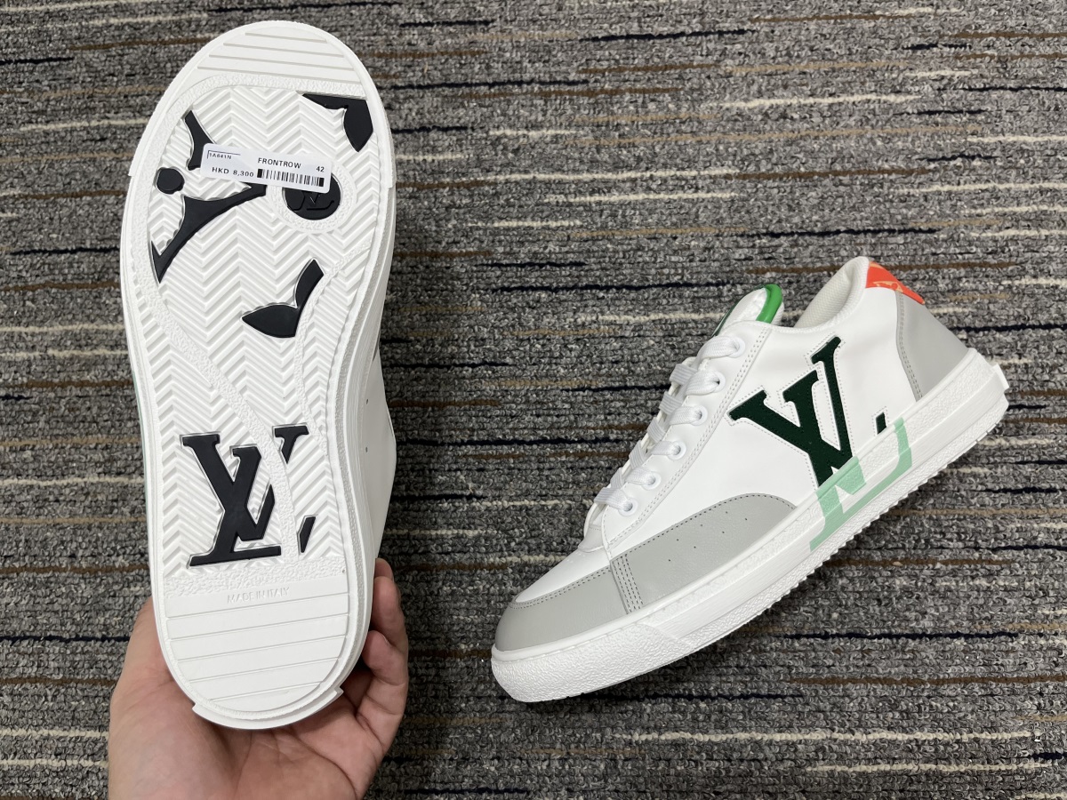 Men L*ouis V*uitton Top Sneakers