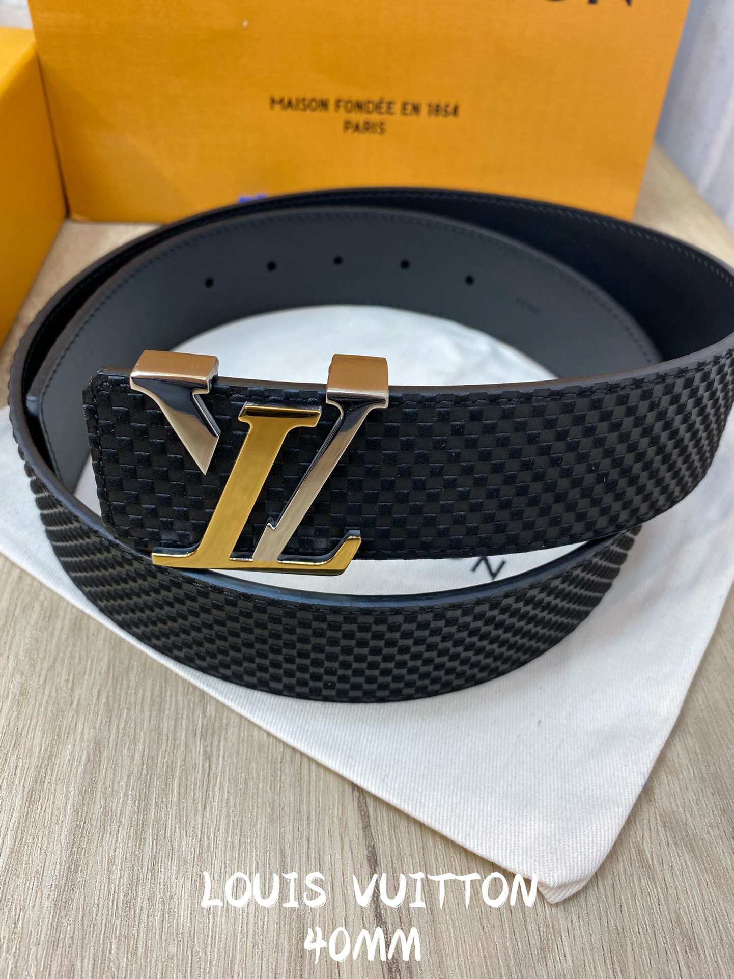 L*ouis V*uitton Belts Top Quality 40MM