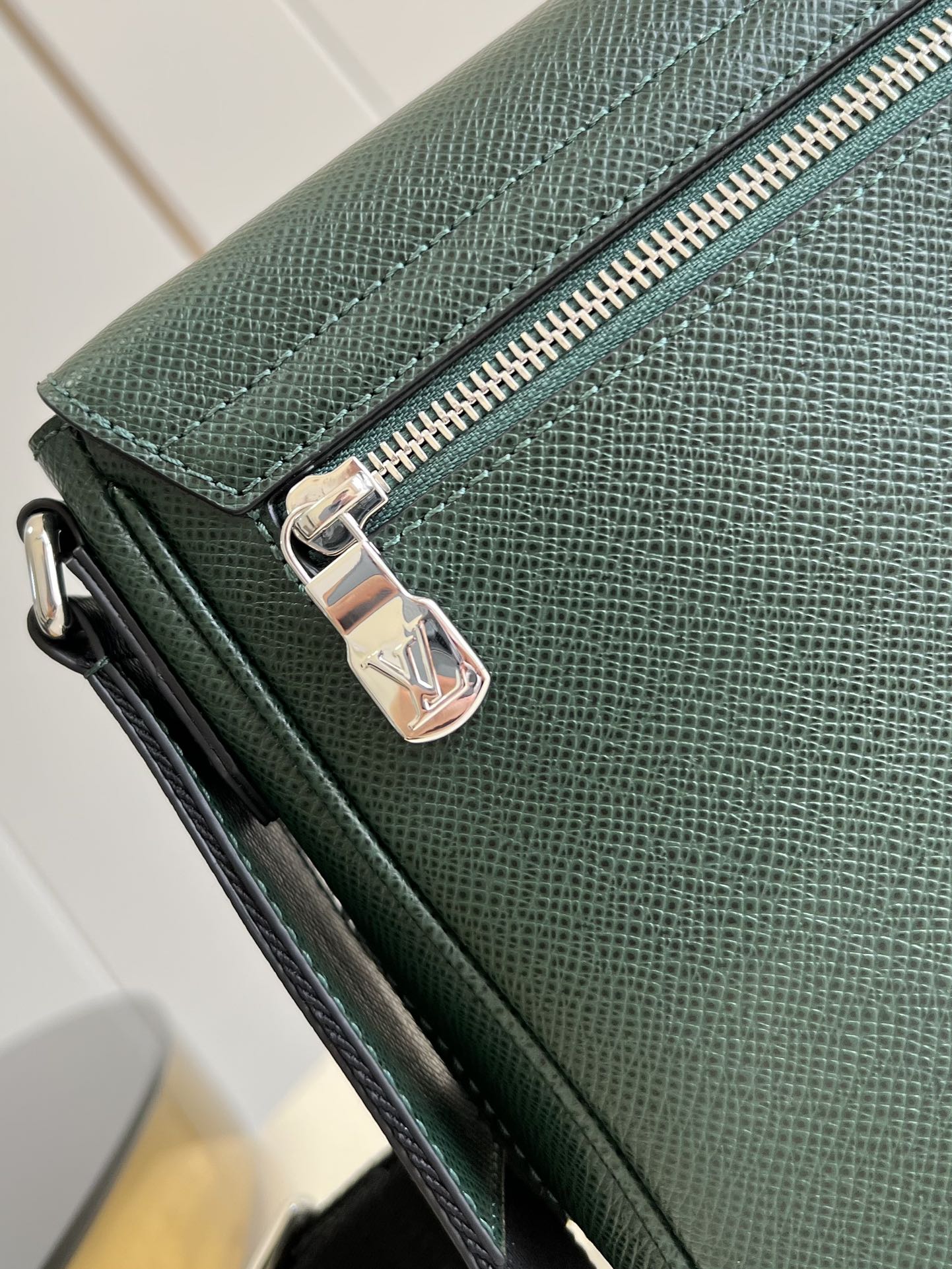 L*ouis V*uitton Bag Top Quality 26*20*7CM