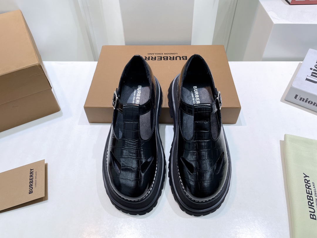 Women B*urberry Top Sneaker