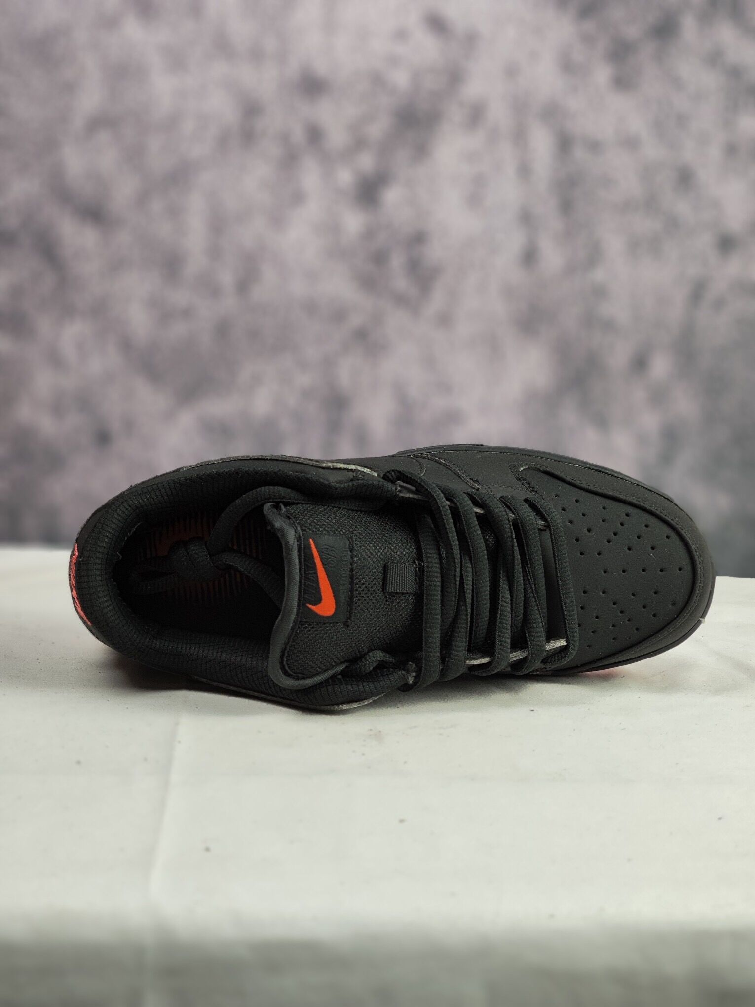 from Nike SB DUNK LOW men women sneaker