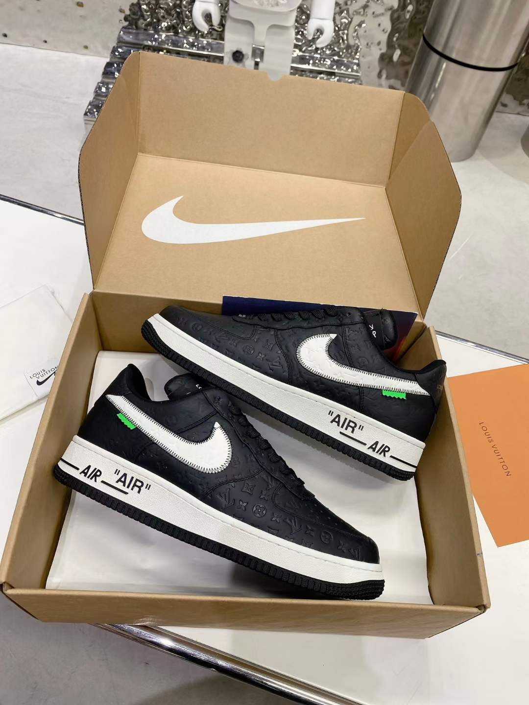 from Men Women L*ouis V*uitton x NIKE Air force1 22ss