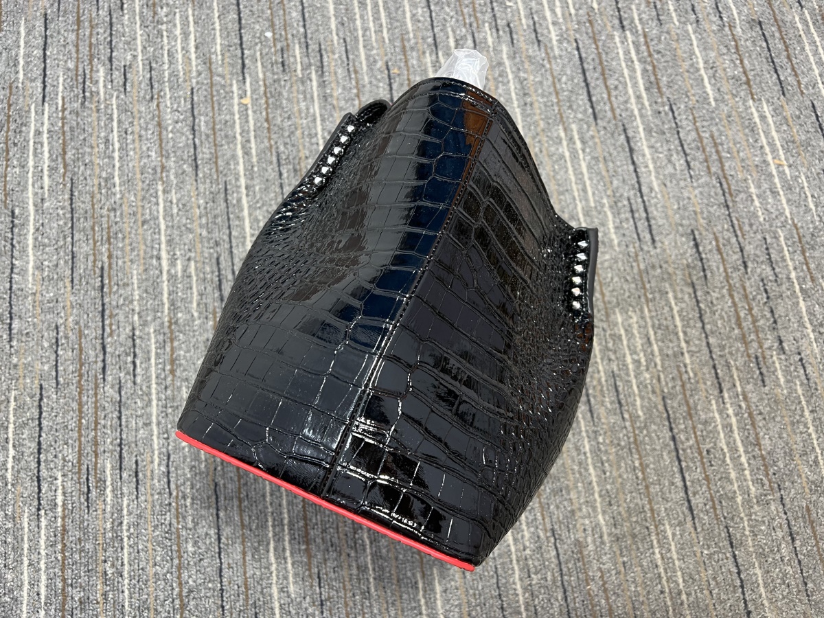 Bag C*hristian L*ouboutin Top Quality