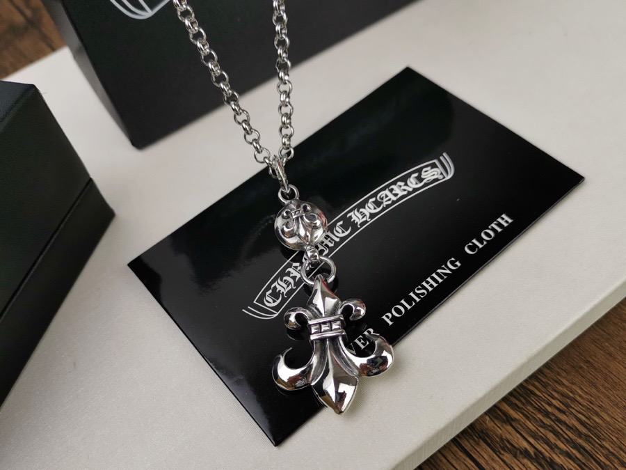 Necklace C*hrome H*earts