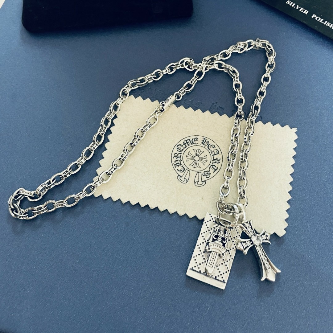 Copy Necklace C*hrome H*earts