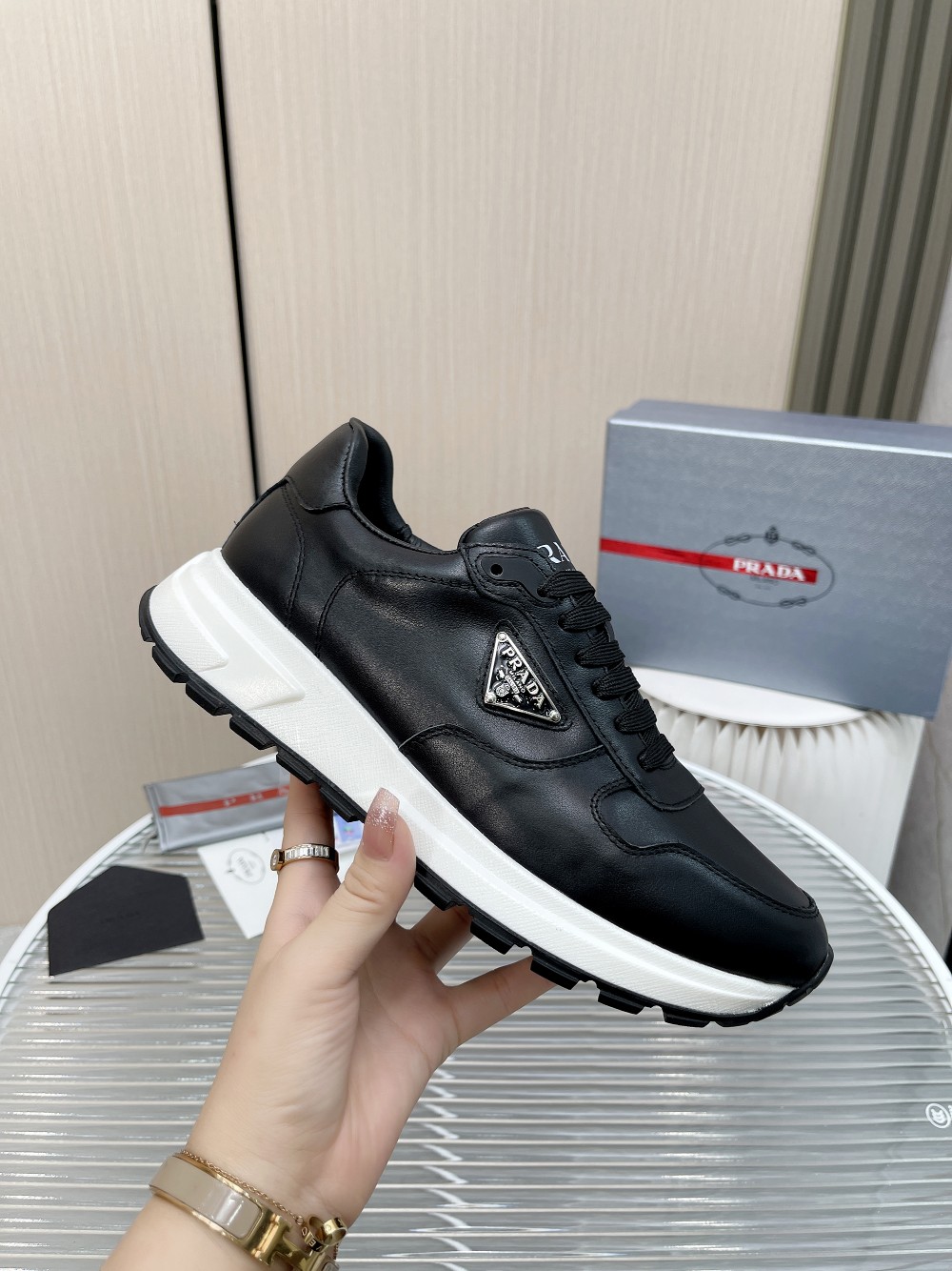 Men P*rada Top Sneaker ๏ผ ๏ผ