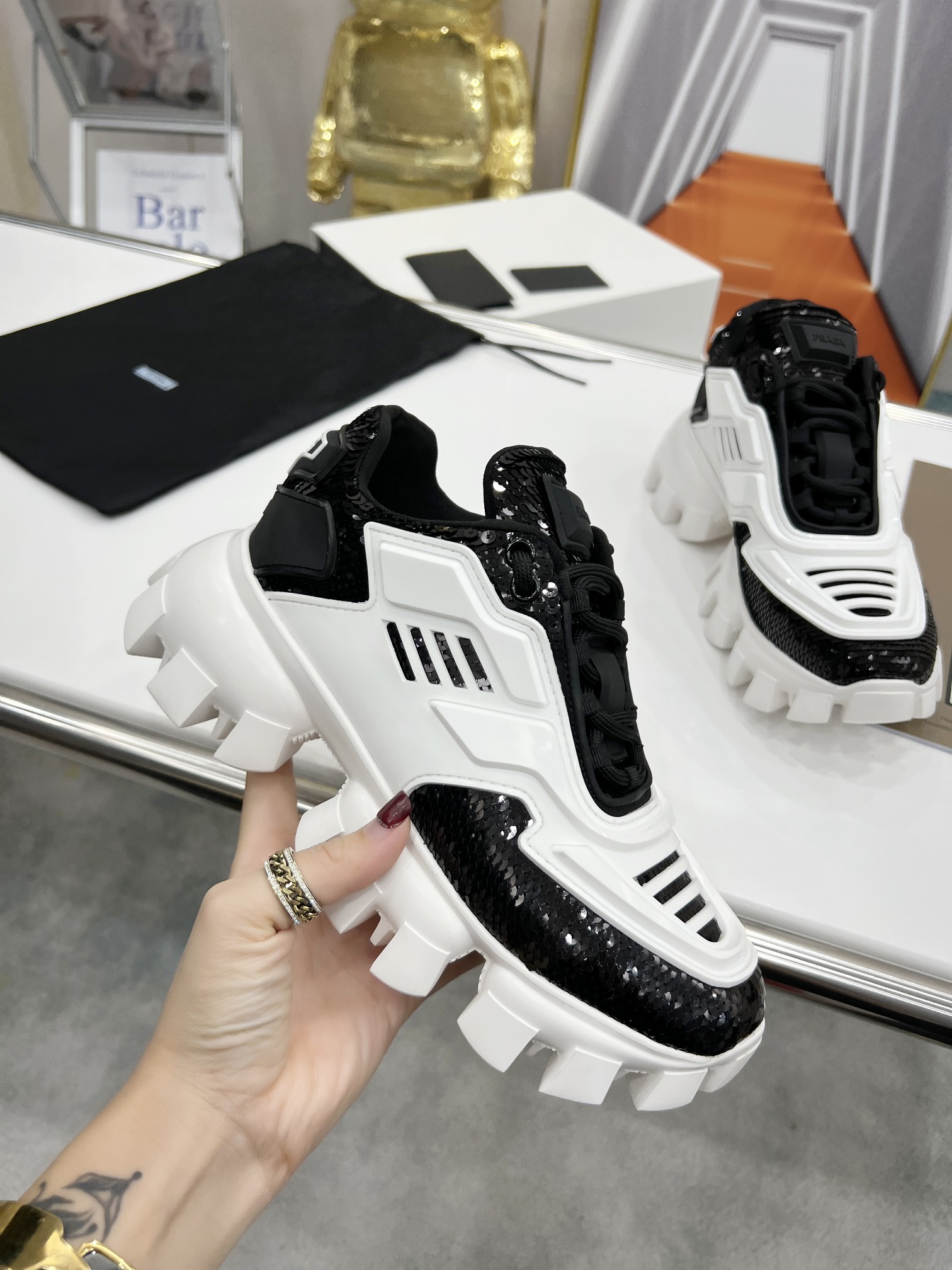 Men P*rada Top Sneaker （ ）