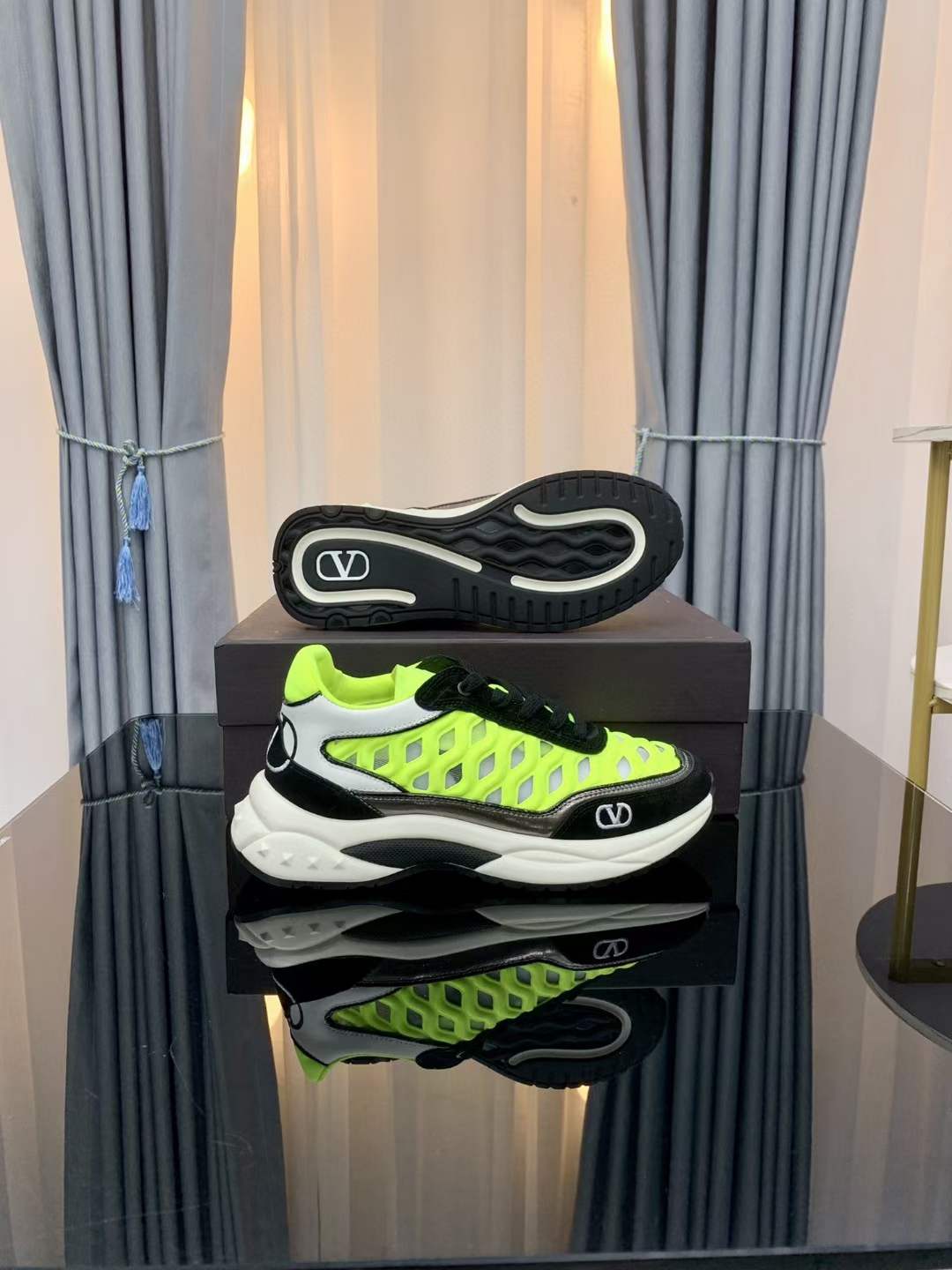 Women Men V*alentino Sneakers Maikesneakers