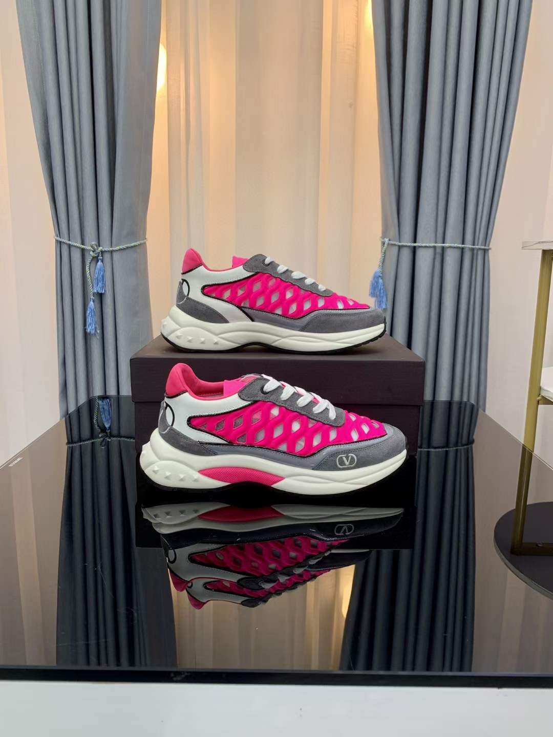 Women Men V*alentino Sneakers Maikesneakers