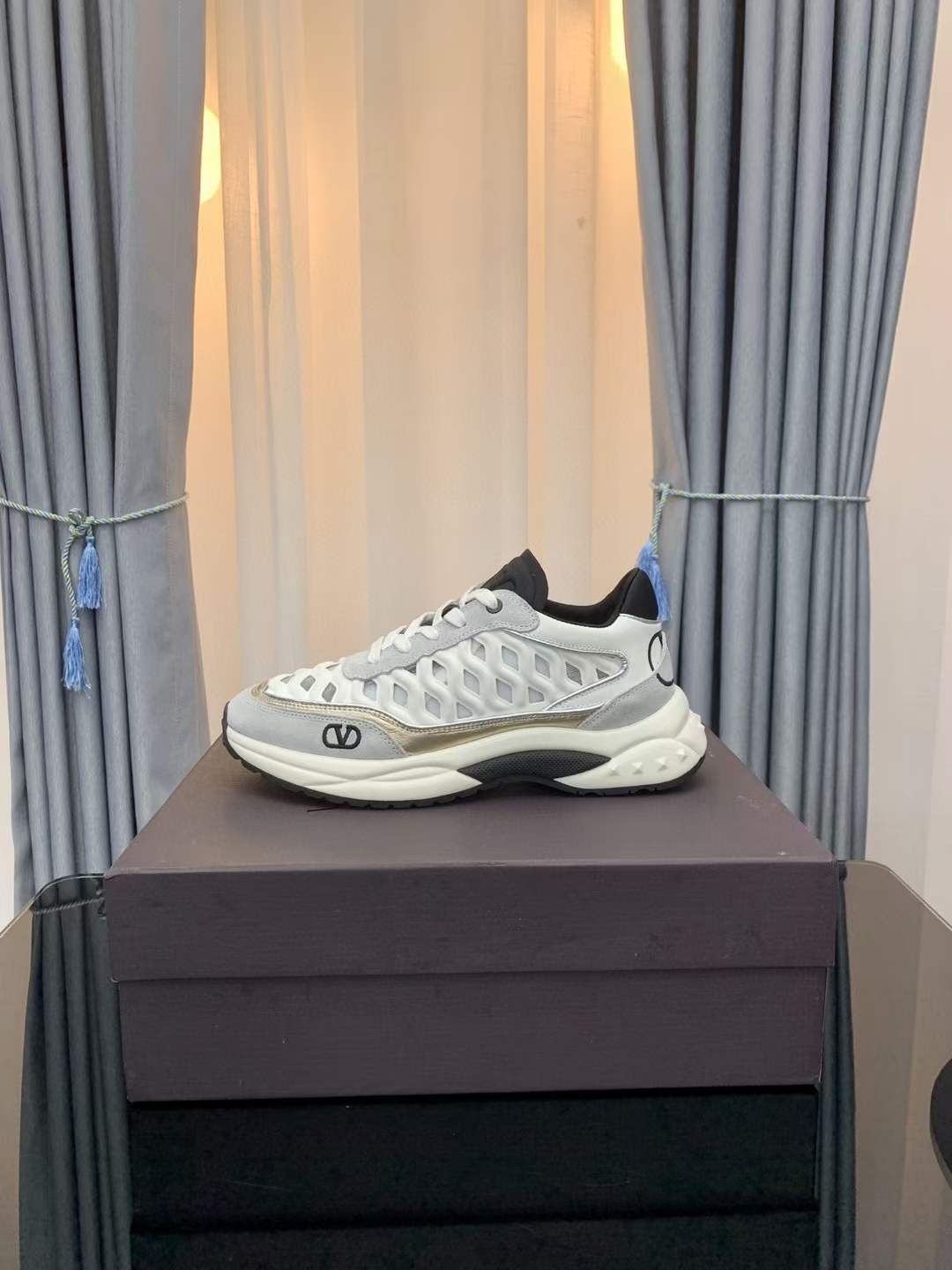 Women Men V*alentino Sneakers Maikesneakers