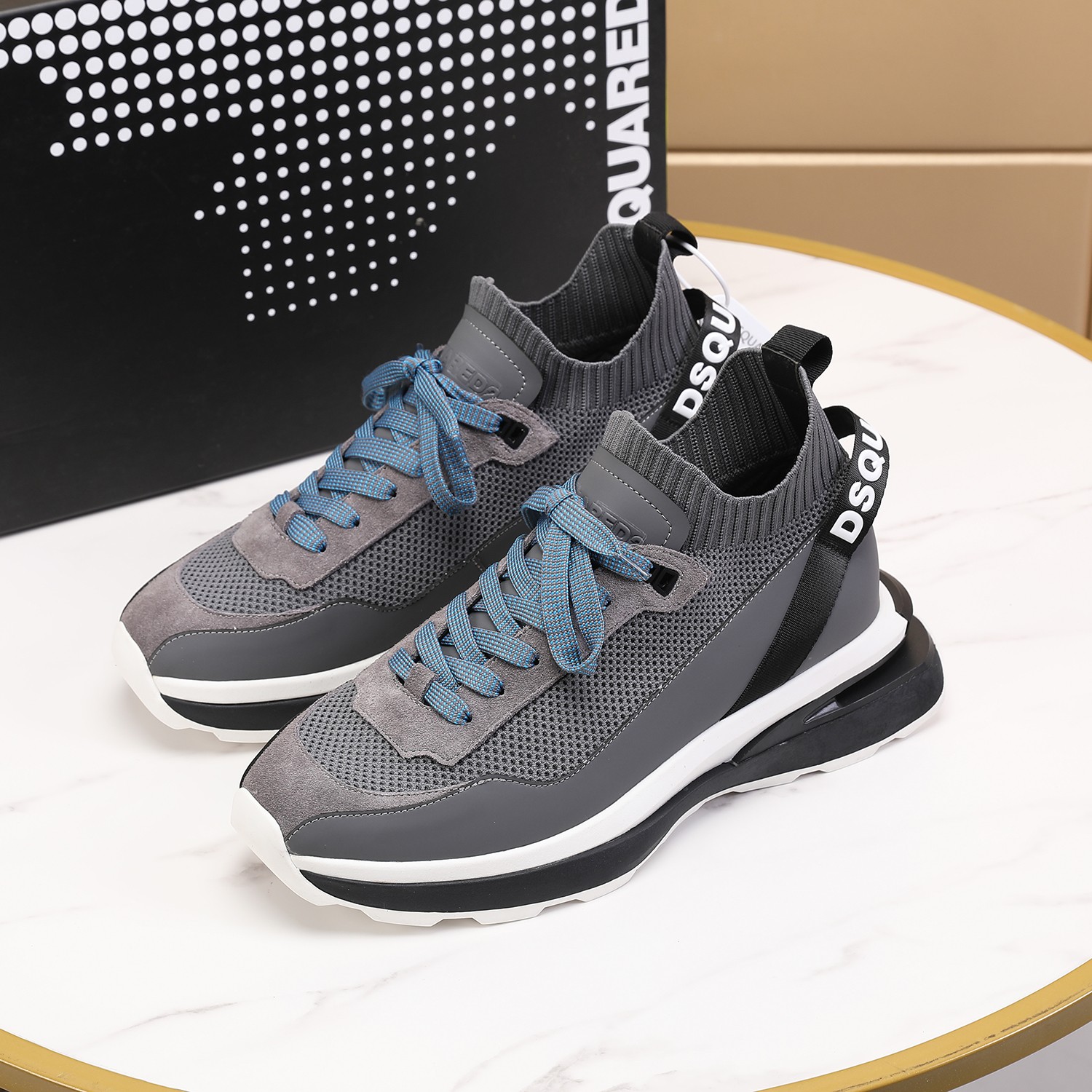 Men O*ff W*hite Top Sneakers