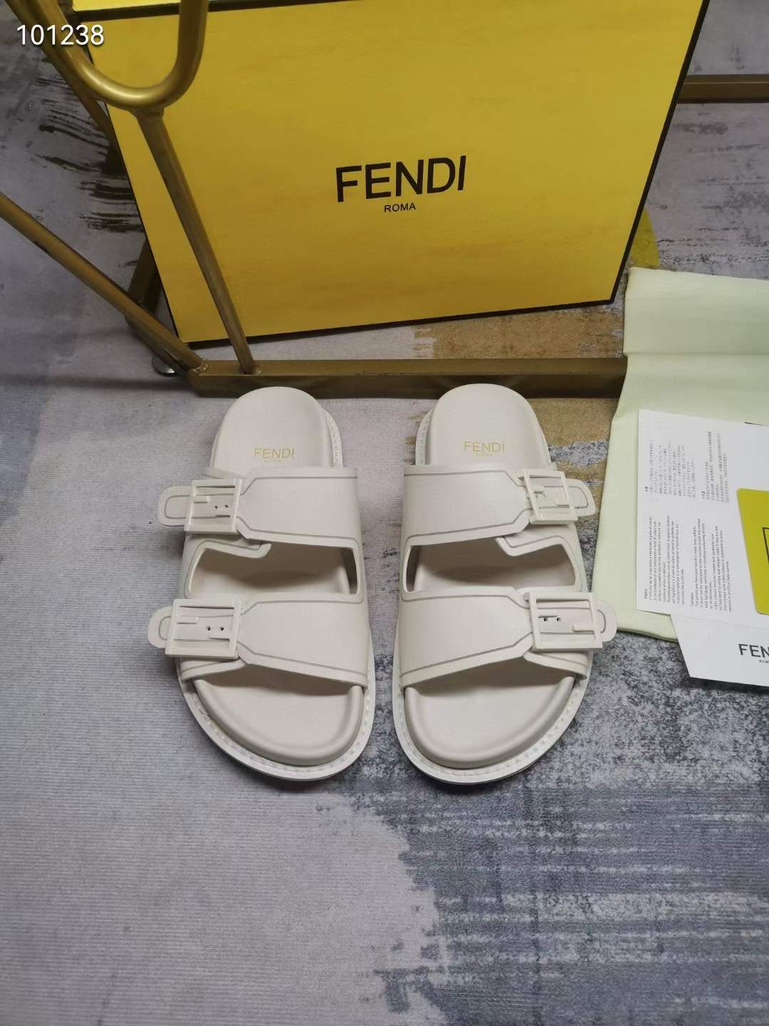 Women Men F*endi Top Sandals ( )