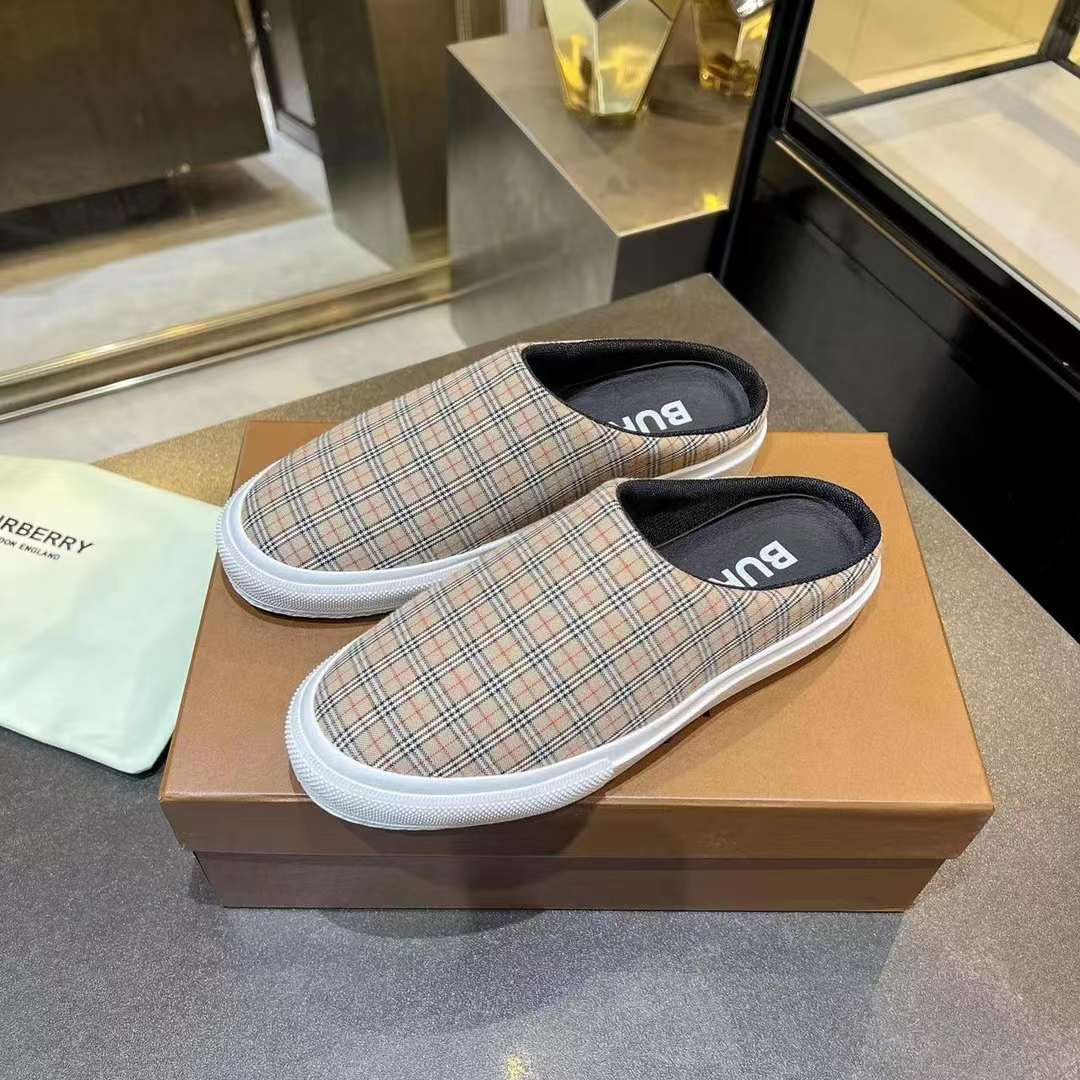 Men Women B*rberry Sneaker ()