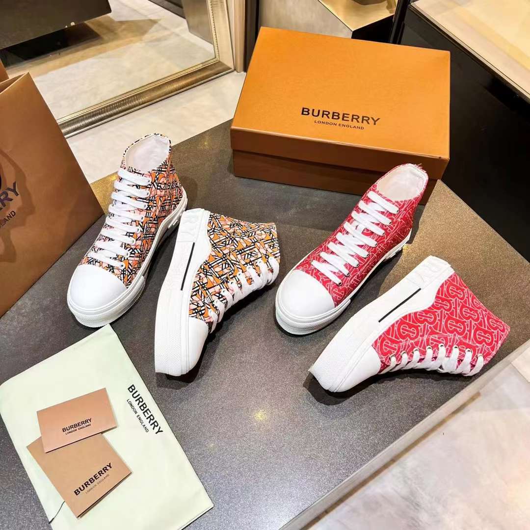 Men Women B*rberry Sneaker ()