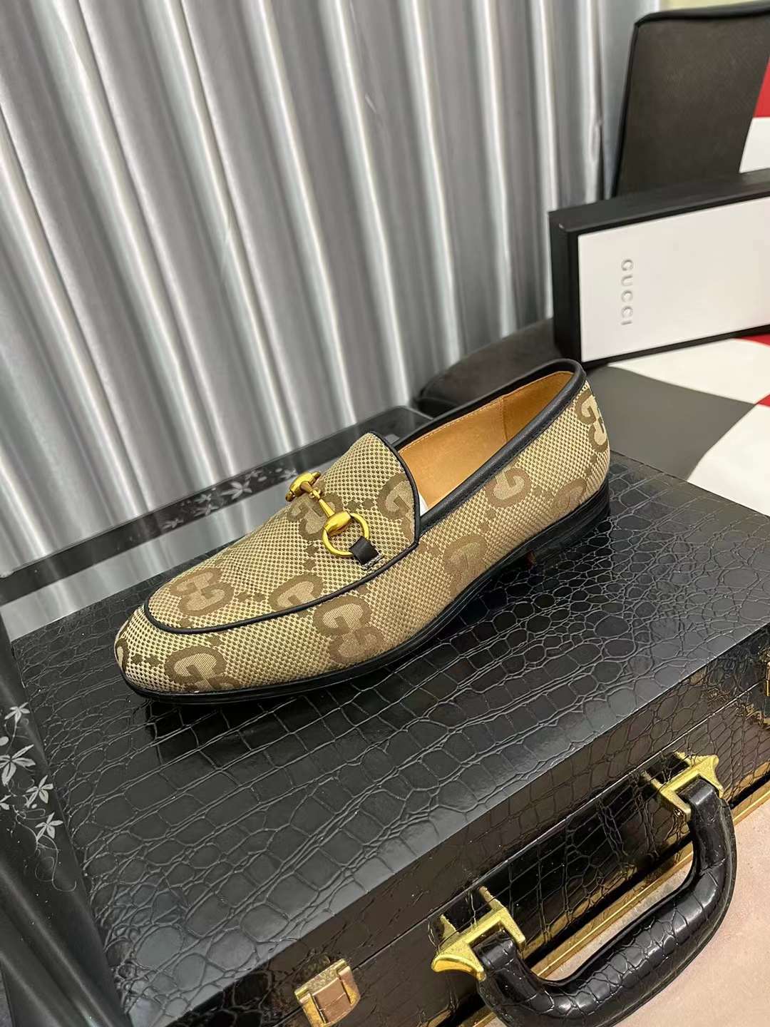 Men G*ucci Top Sneaker