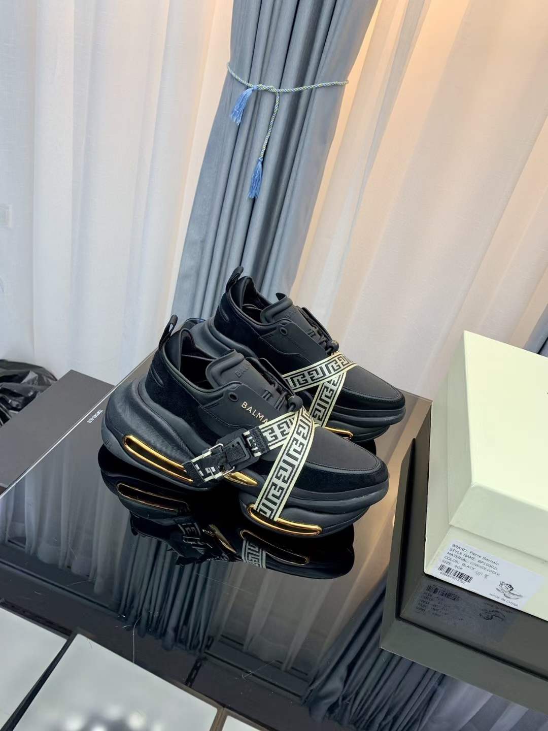 Men Women B*almain Top Sneakers