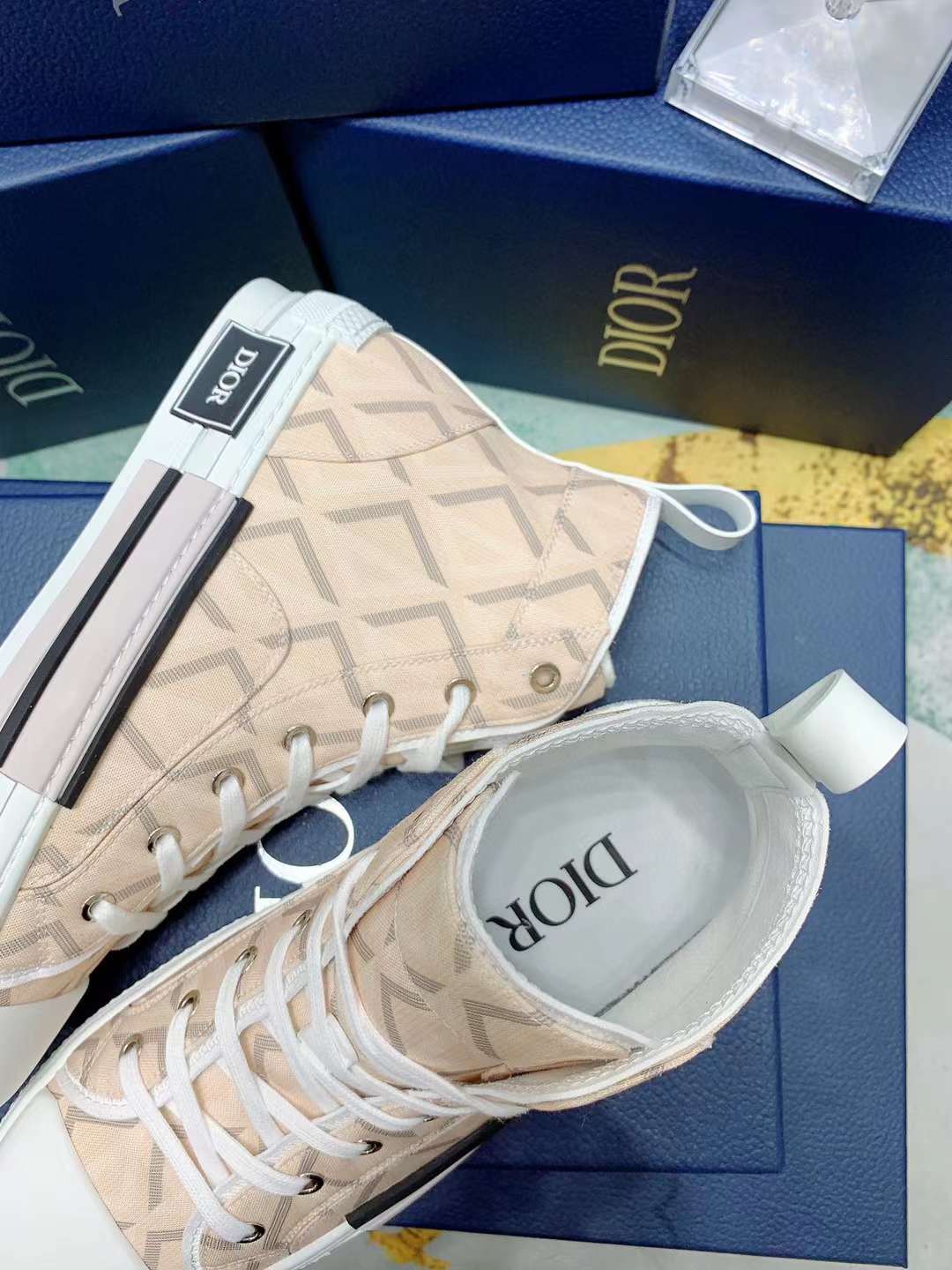 Men Women D*ior Top Sneakers ()