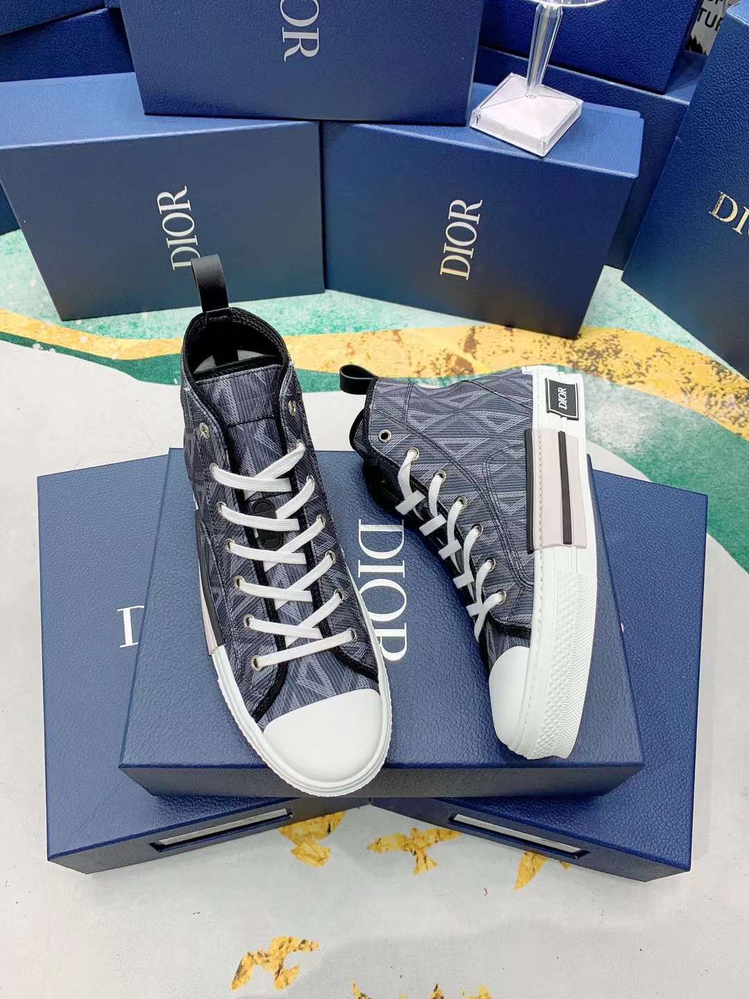 Men Women D*ior Top Sneakers ()