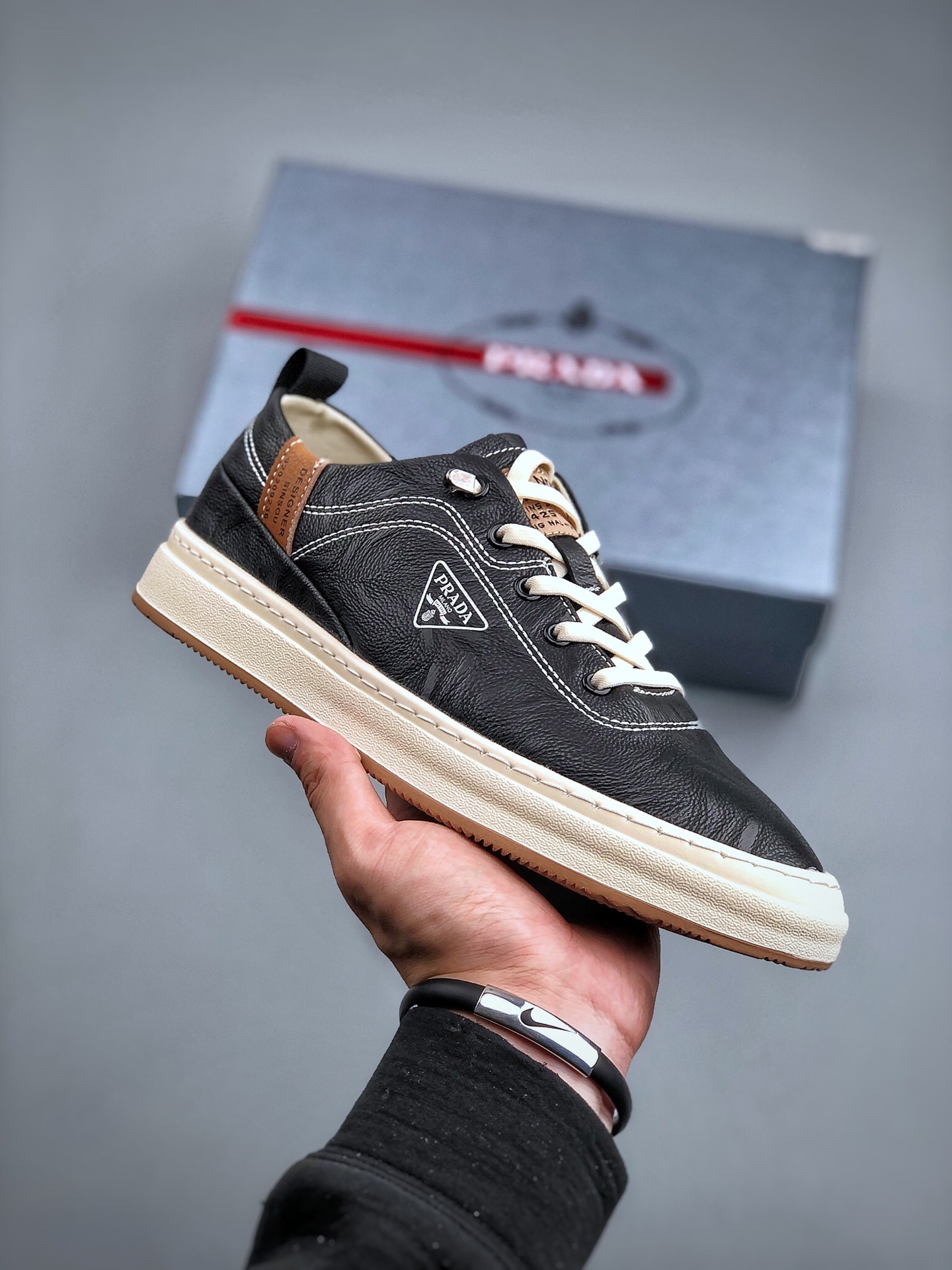 Men P*rada Top Sneaker （ ）