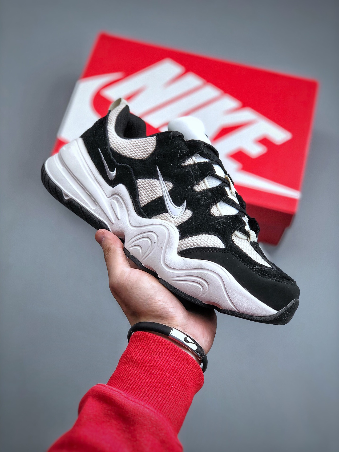 Men Women Nike m2k tekno