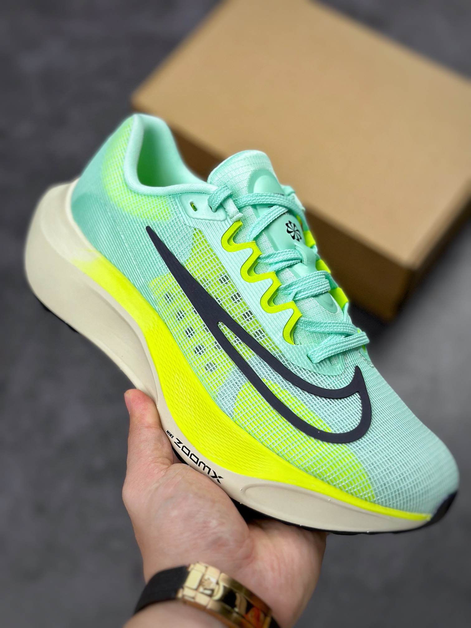 Men Nike zoom fly 5