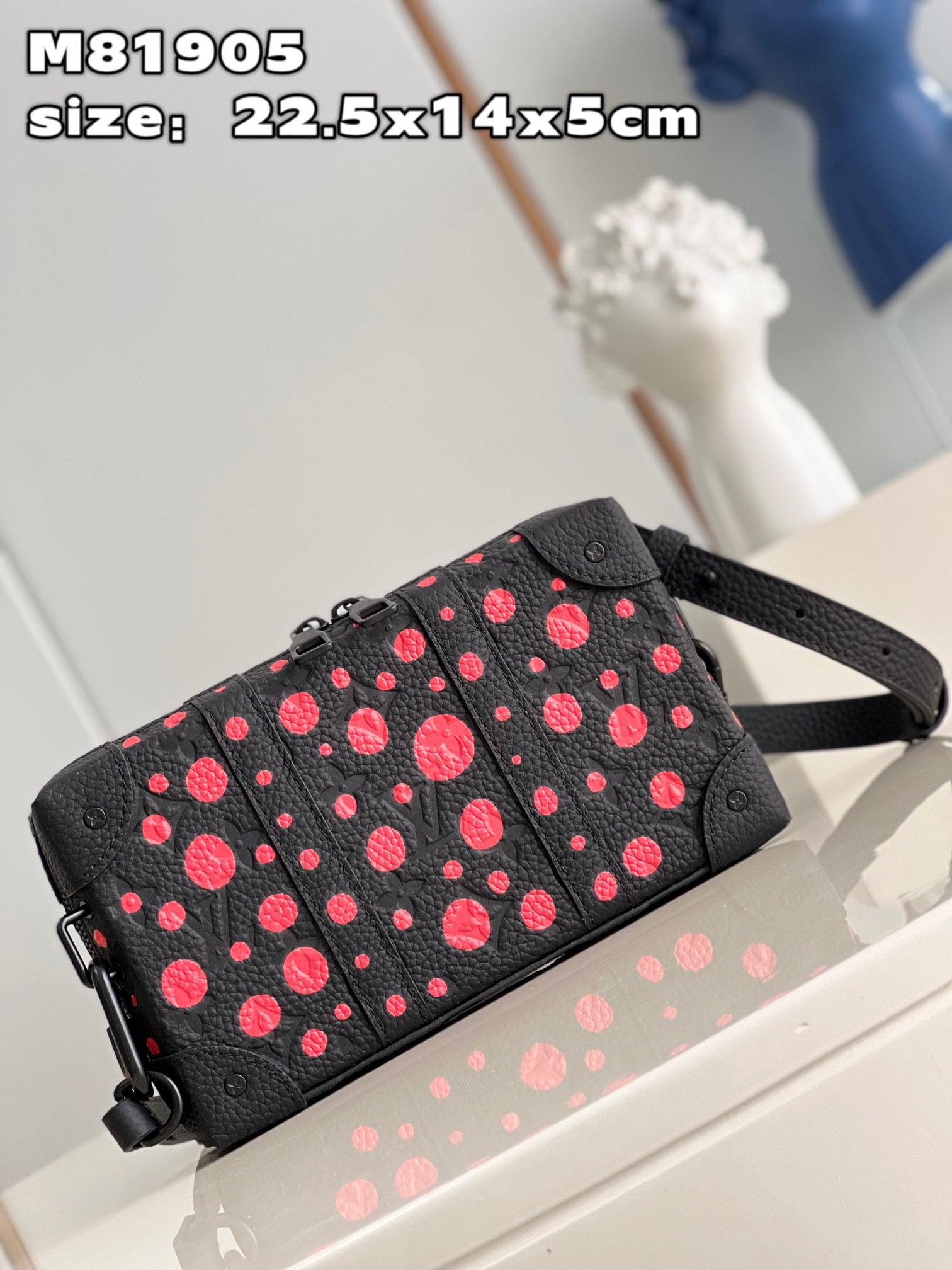 L*ouis V*uitton Top Bag