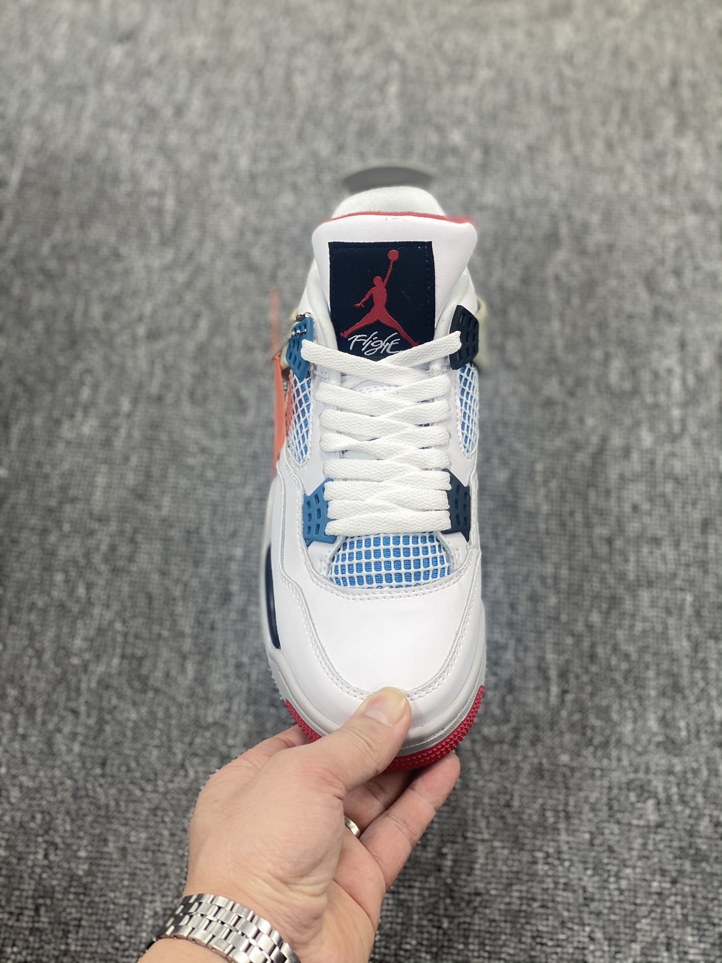 Nike Air Jordan 4 Retro