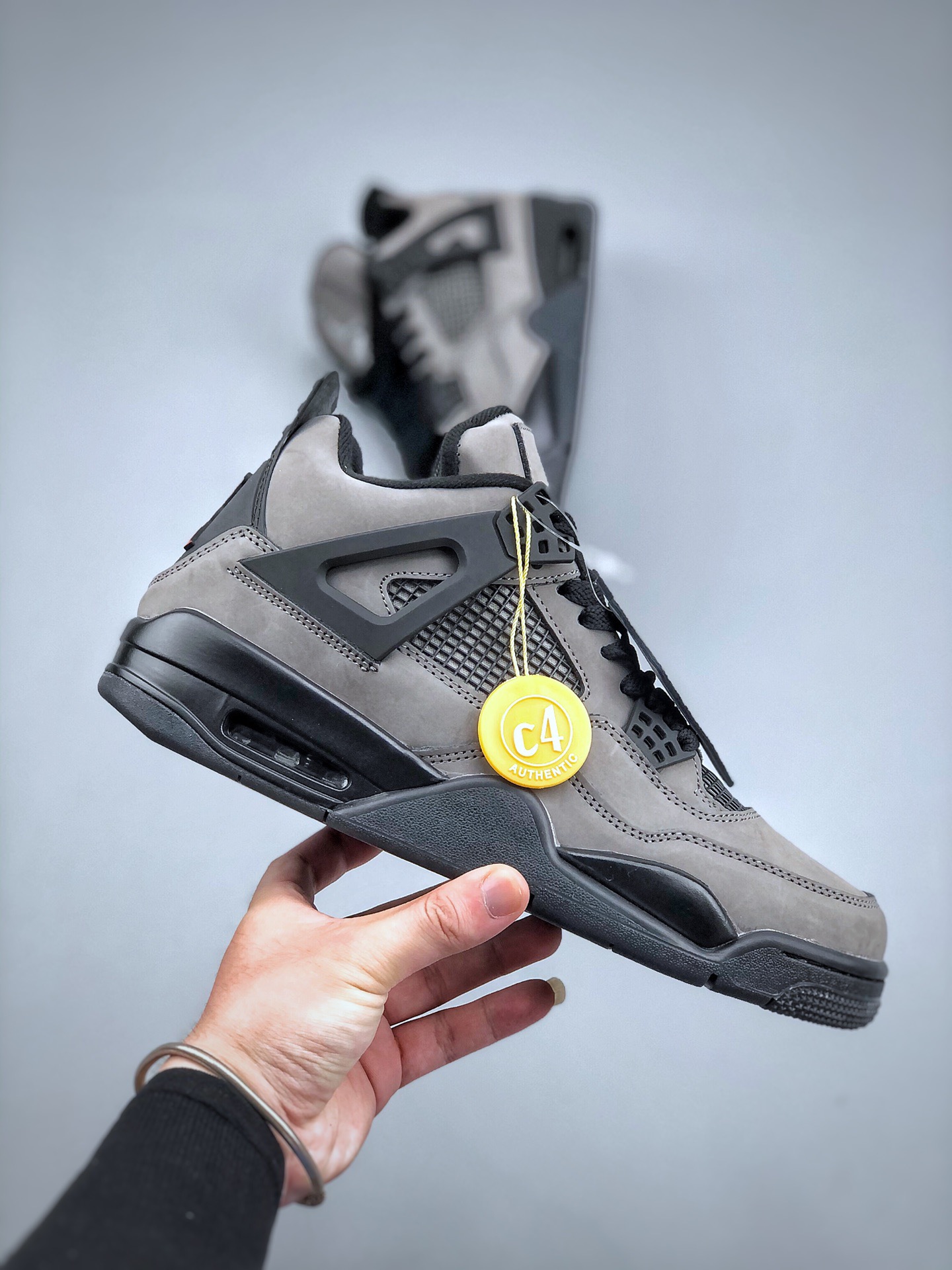 Nike Air Jordan 4 Retro