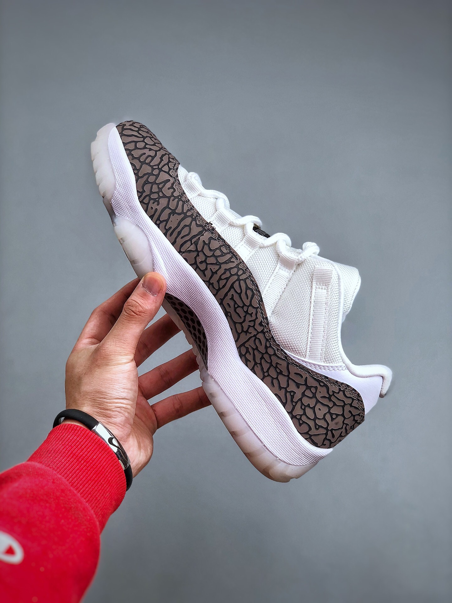 NIKE Air Jordan 11（）