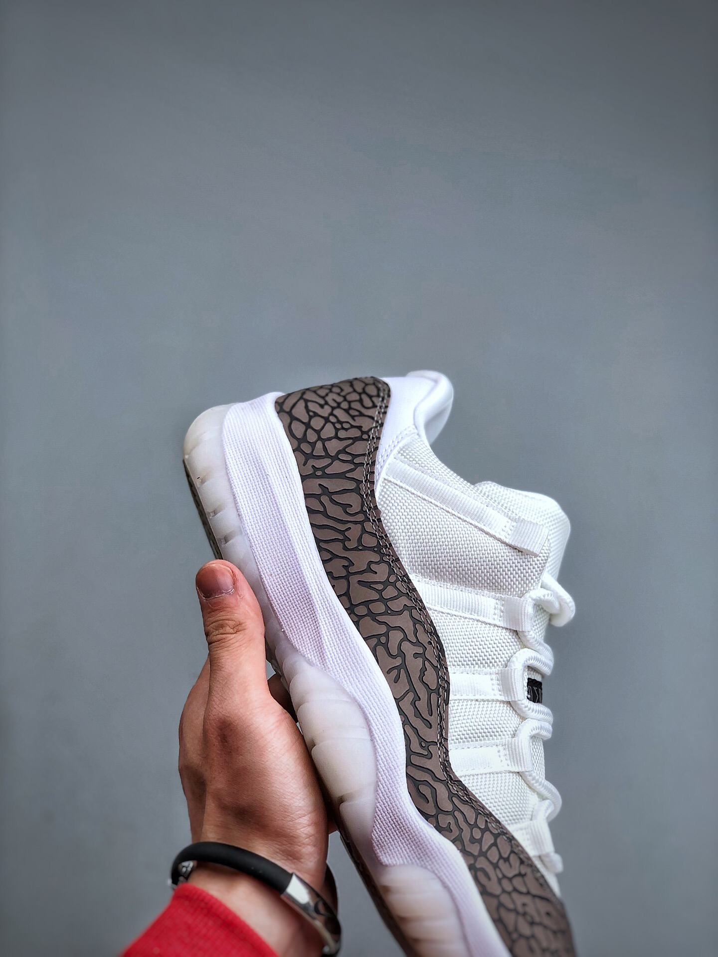 NIKE Air Jordan 11（）