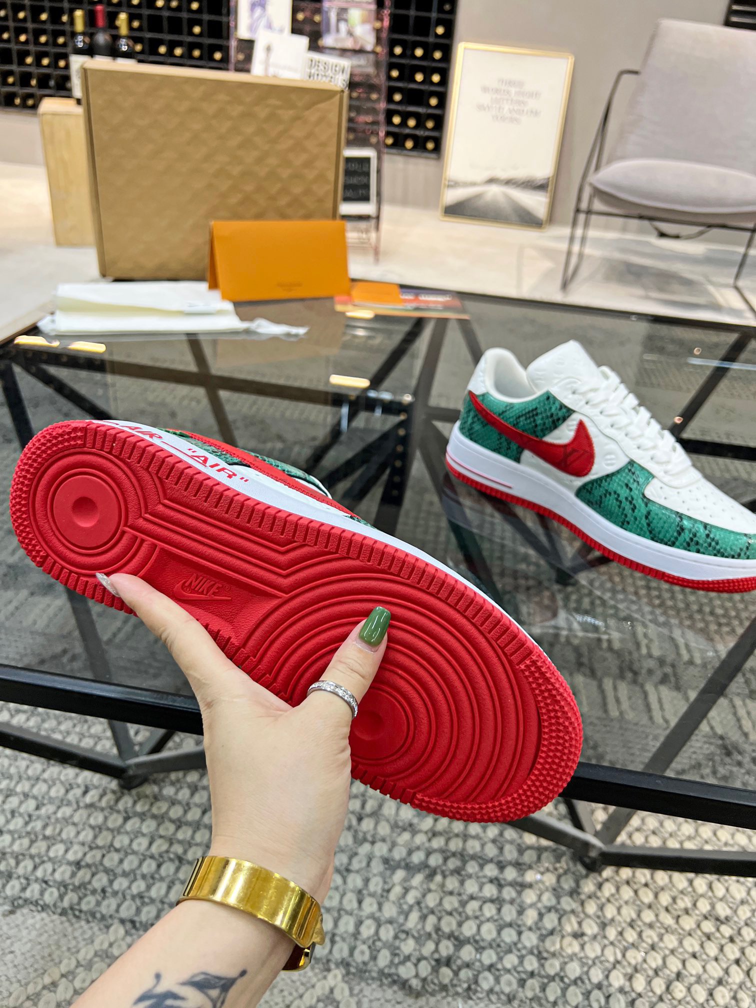 Men Women L*ouis V*uitton x NIKE Sneakers Maikesneakers