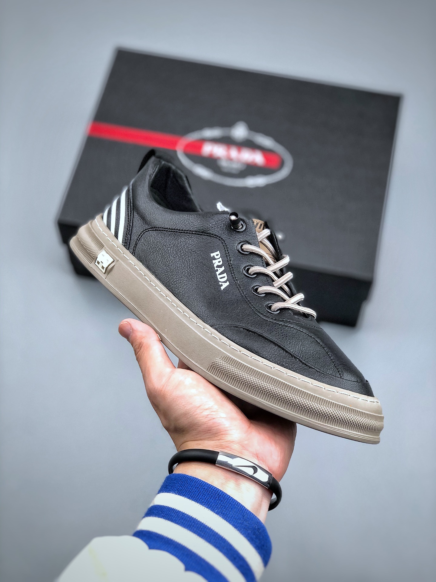 Men P*rada Top Sneaker （ ）