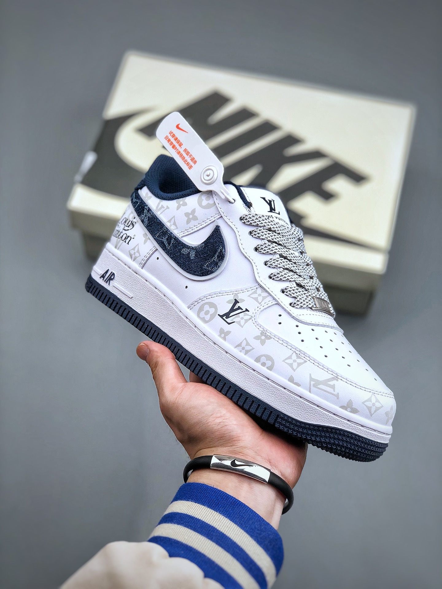 Nike + L*V Air Force 1