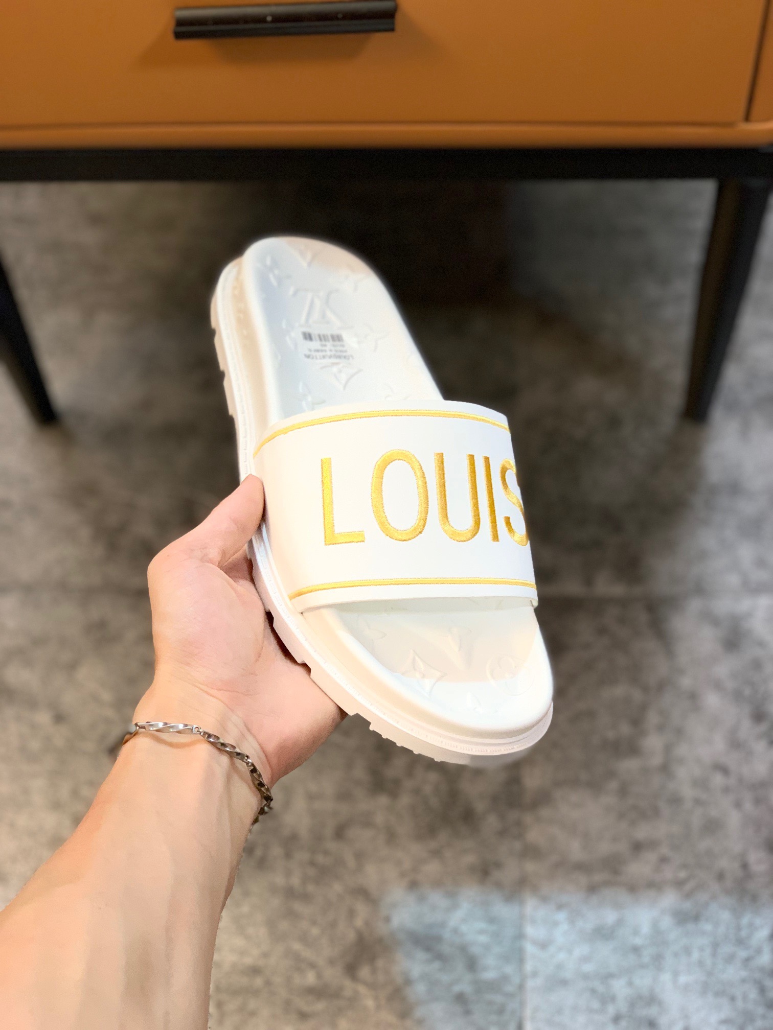 Men L*ouis V*uitton Top Slippers