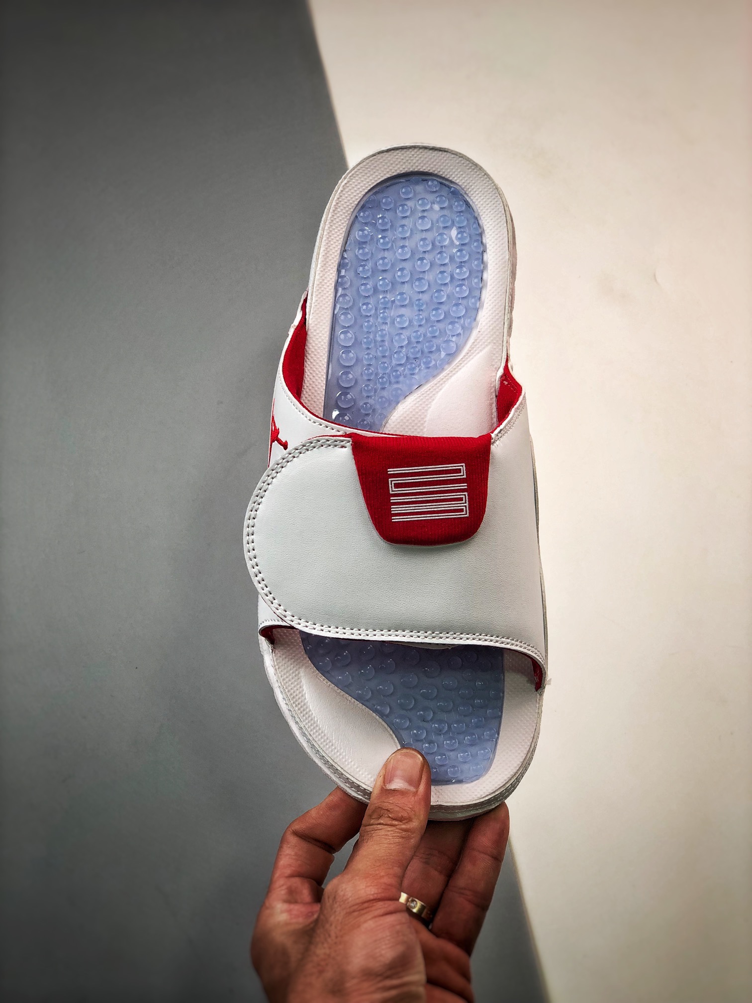 Nike Air Jordan 11 Slippers