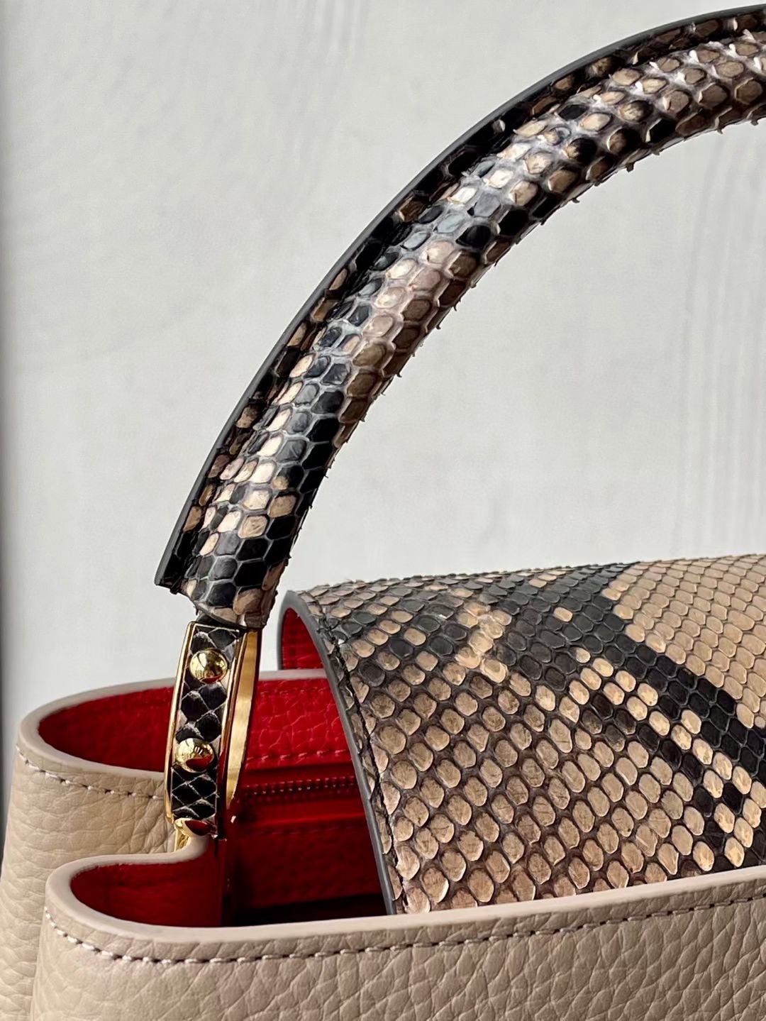 L*ouis V*uitton Top Bag