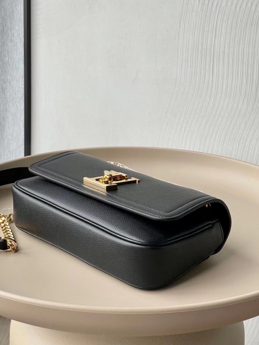 L*ouis V*uitton Top Bag