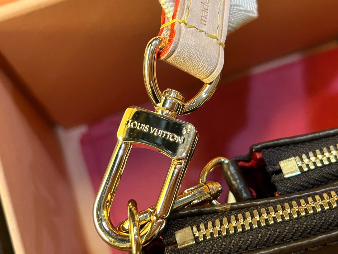 L*ouis V*uitton Top Bag