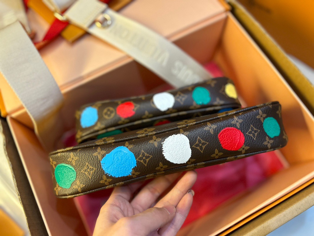 L*ouis V*uitton Top Bag