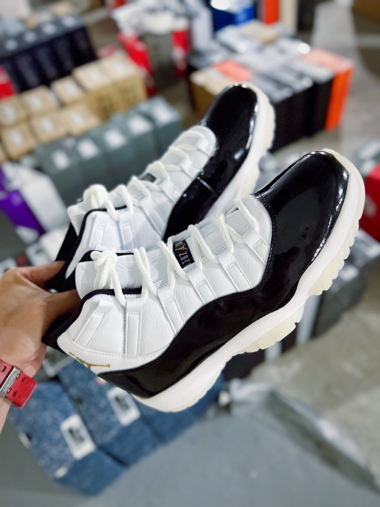 NIKE Air Jordan 11()
