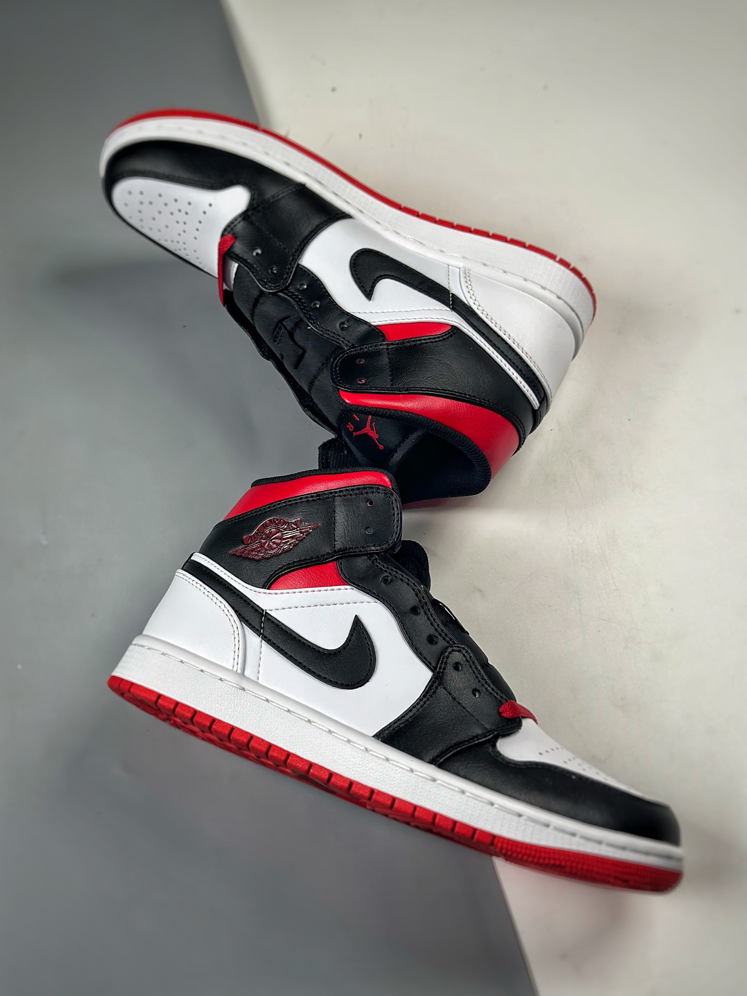 Air Jordan 1 High AJ1