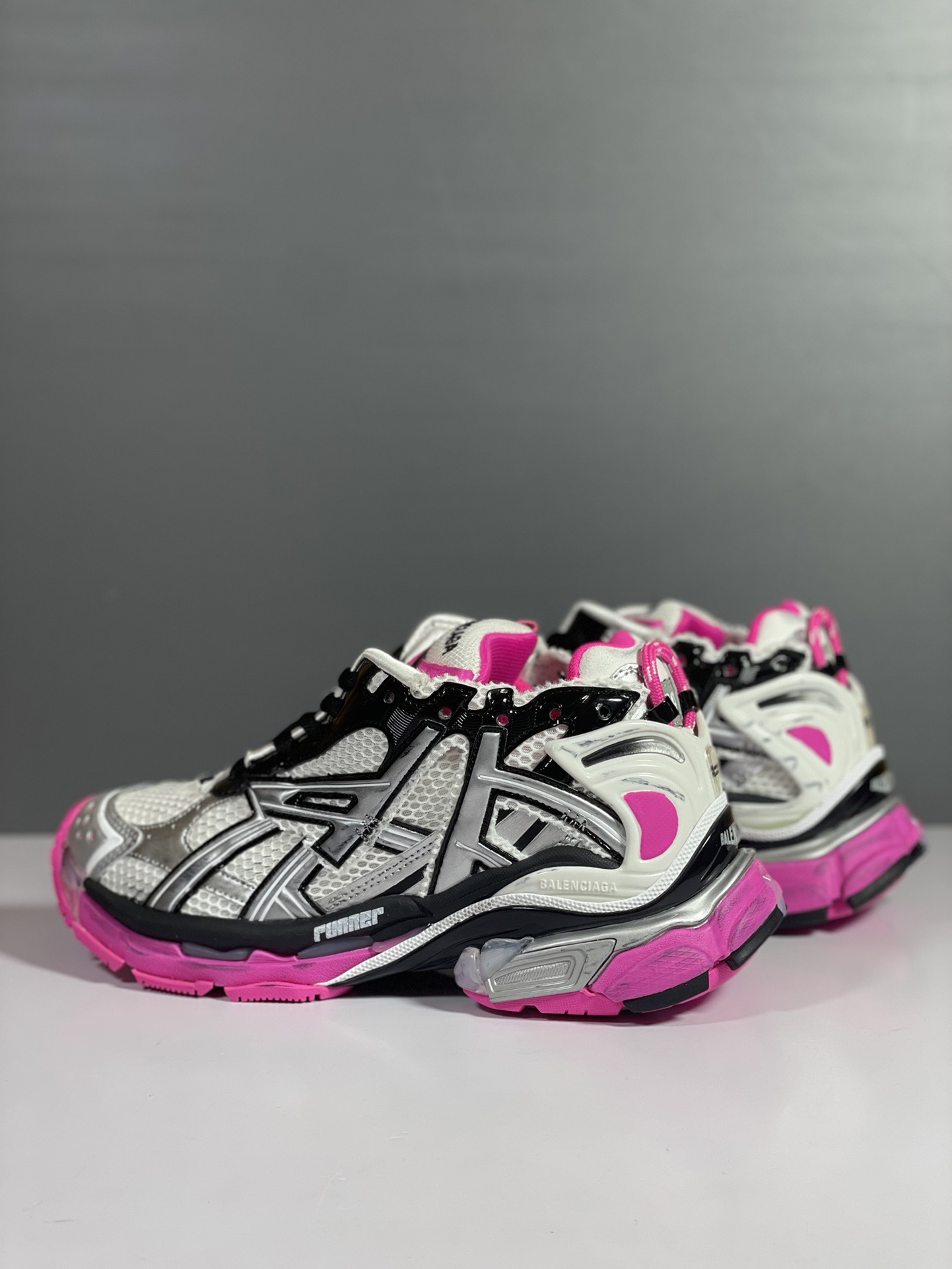 B*alenciaga Top Sneakers