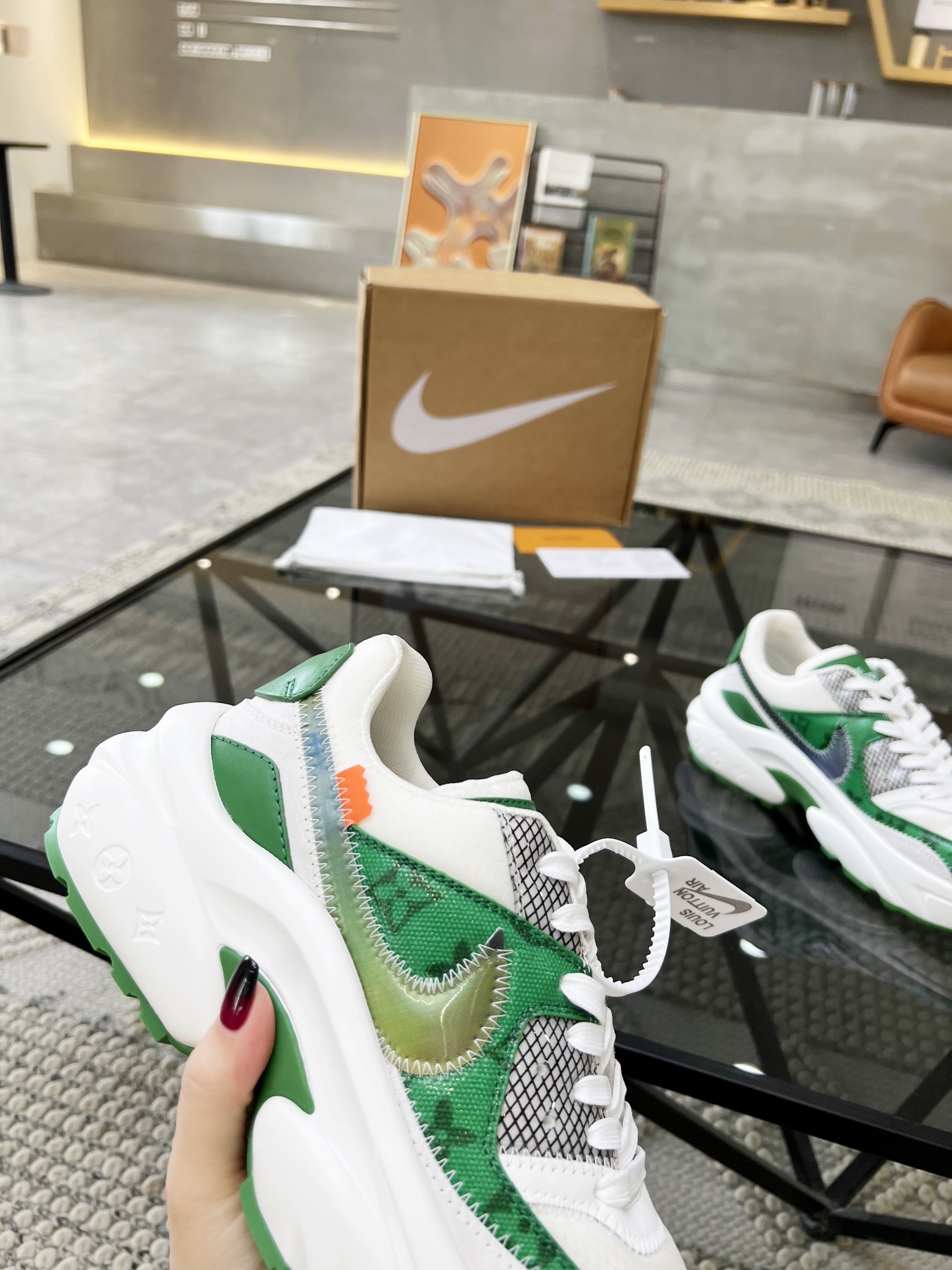 Men L*ouis V*uitton x NIKE Sneakers Maikesneakers