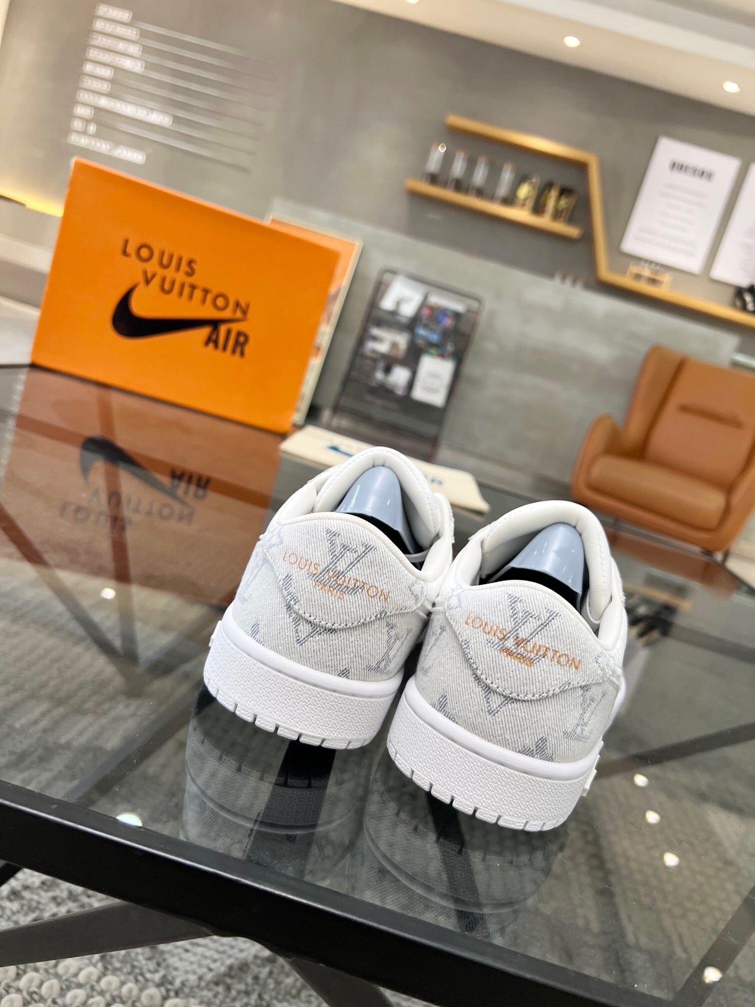 Men L*ouis V*uitton x NIKE Sneakers Maikesneakers